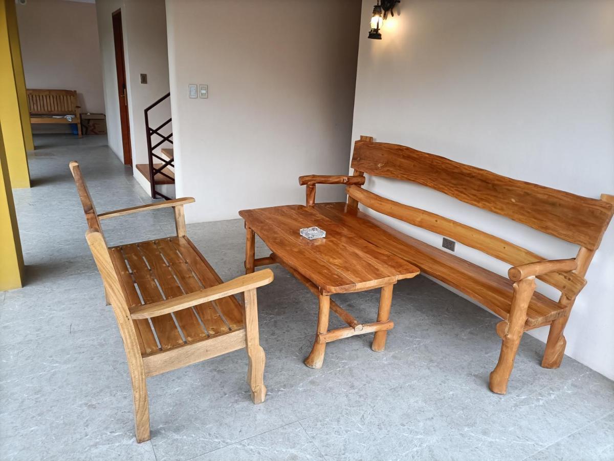 Speed 8 Inn Moalboal Ngoại thất bức ảnh