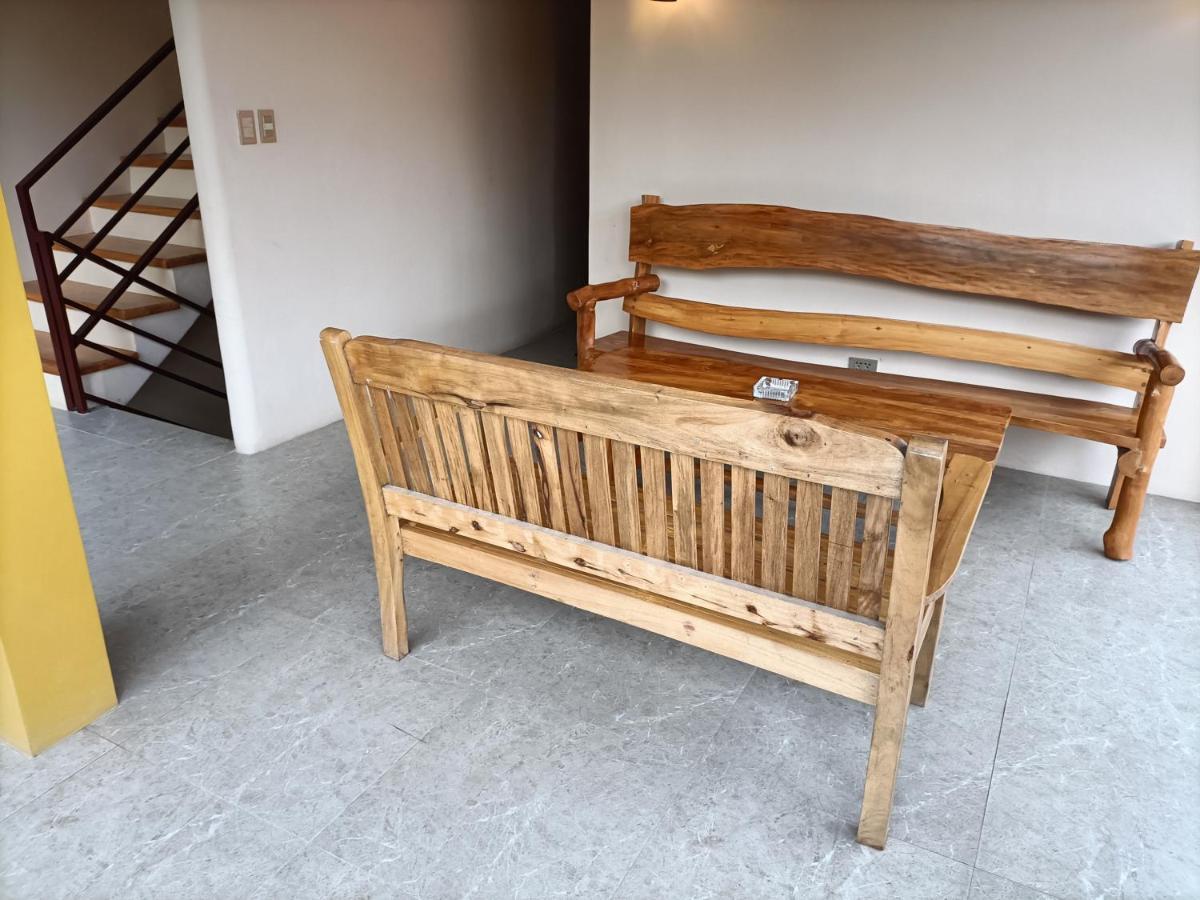 Speed 8 Inn Moalboal Ngoại thất bức ảnh