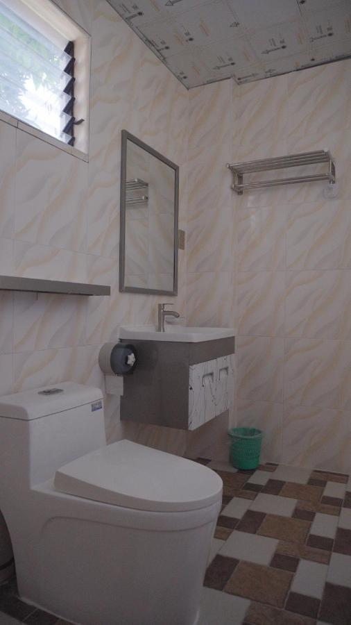 Speed 8 Inn Moalboal Ngoại thất bức ảnh