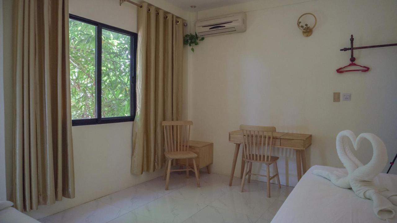 Speed 8 Inn Moalboal Ngoại thất bức ảnh
